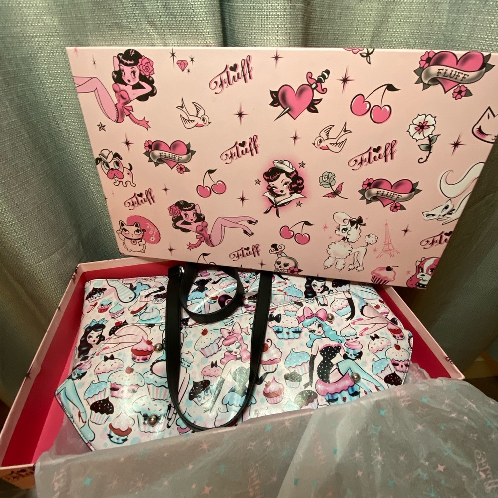 Miss Fluff purse tote